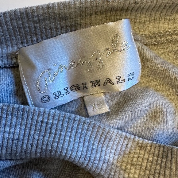 Pineapple Dance Studios Long Sleeve Crop - Picture 3 of 3